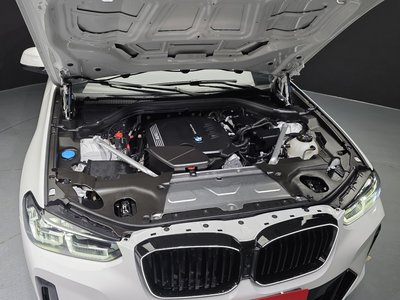 صورة 7 لـ 2024 BMW X4