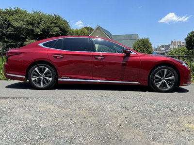 صورة 3 لـ 2020 Lexus LS