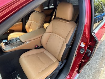 صورة مصغرة 13 لـ 2020 Lexus LS