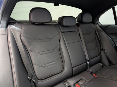 صورة 14 لـ 2024 Mercedes-BENZ C-CLASS AMG