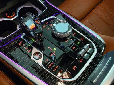 2021 BMW X7 photo 9