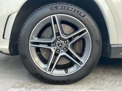 MERCEDES-BENZ GLS - 8