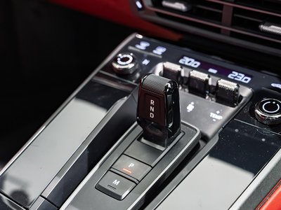 PORSCHE 911 - 7