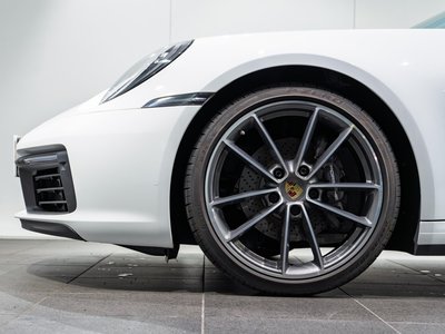 PORSCHE 911 - 10