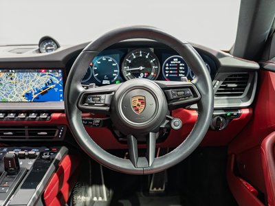 PORSCHE 911 - 5