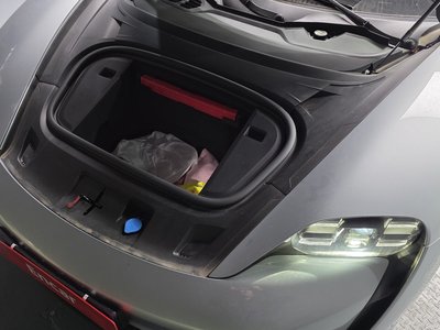 PORSCHE TAYCAN - 7