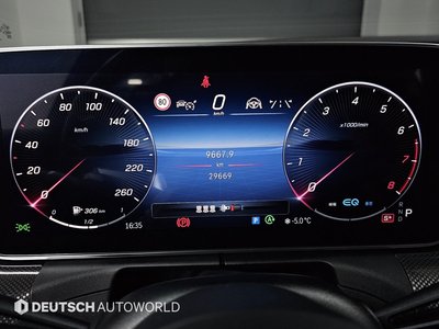 MERCEDES-BENZ C-CLASS - 8