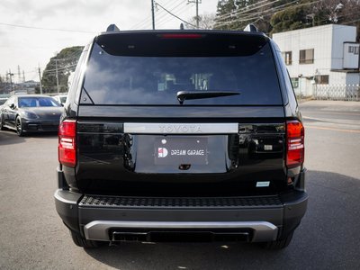 TOYOTA LAND CRUISER 250 - 8