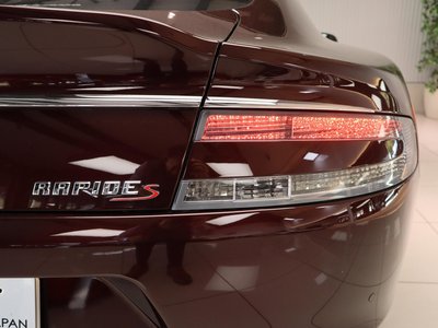 ASTON MARTIN RAPIDE - 5