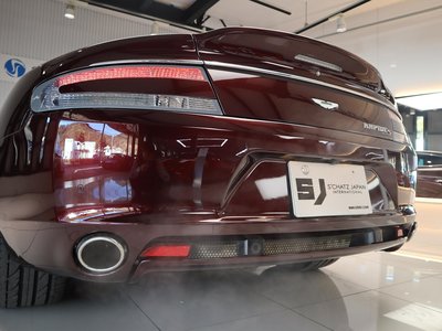 ASTON MARTIN RAPIDE - 7