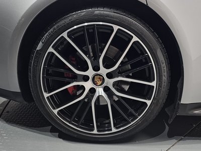 PORSCHE PANAMERA - 6