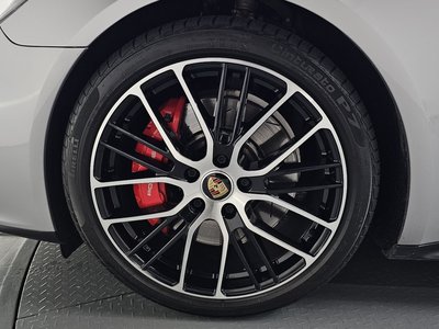 PORSCHE PANAMERA - 8