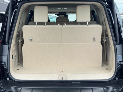 صورة مصغرة 45 لـ 2025 Toyota LAND CRUISER 300