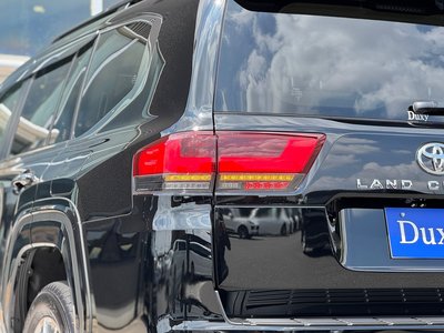 صورة مصغرة 39 لـ 2025 Toyota LAND CRUISER 300