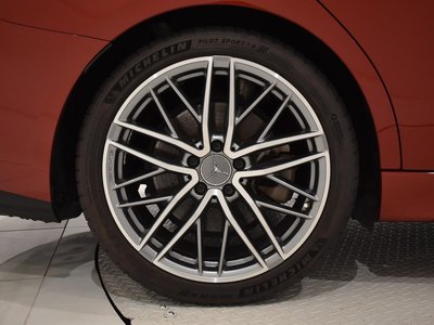 2023 Mercedes-BENZ C-CLASS AMG thumbnail 40