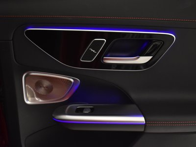 2023 Mercedes-BENZ C-CLASS AMG thumbnail 18