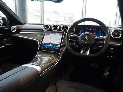 2023 Mercedes-BENZ C-CLASS AMG photo 2
