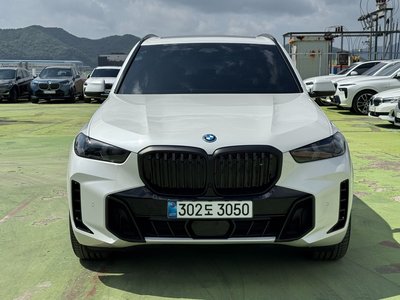 2025 BMW X5 photo 2