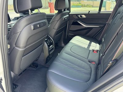 2025 BMW X5 photo 10
