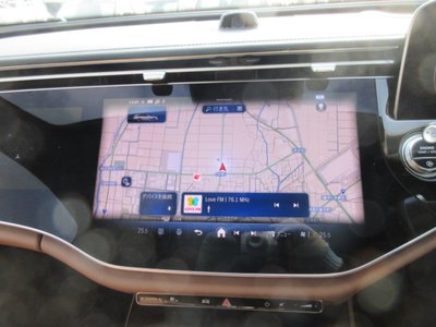 MERCEDES-BENZ E-CLASS - 8