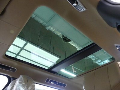 LAND ROVER RANGE ROVER - 10