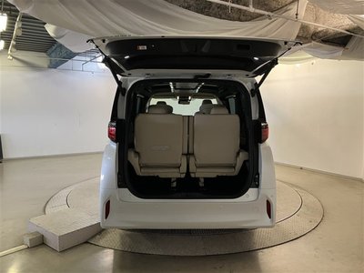 TOYOTA ALPHARD - 9