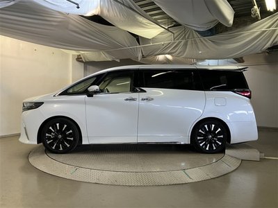 TOYOTA ALPHARD - 4