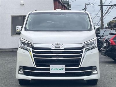 TOYOTA GRAND ACE - 4