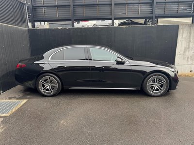 MERCEDES-BENZ E-CLASS - 4