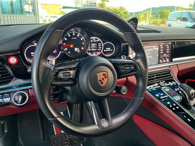 صورة مصغرة 12 لـ 2021 Porsche PANAMERA