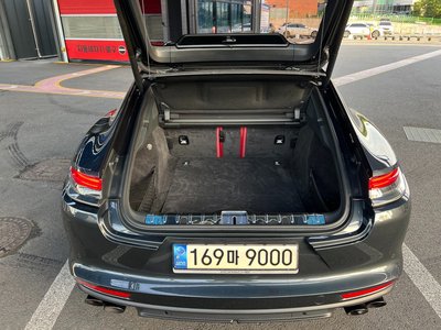 صورة مصغرة 18 لـ 2021 Porsche PANAMERA