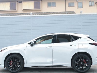 صورة مصغرة 35 لـ 2025 Lexus NX