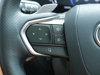 صورة مصغرة 37 لـ 2025 Lexus NX