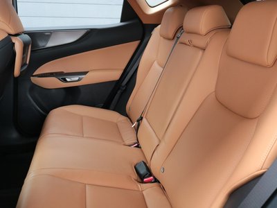 صورة مصغرة 42 لـ 2025 Lexus NX