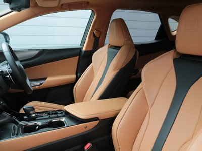 صورة مصغرة 41 لـ 2025 Lexus NX