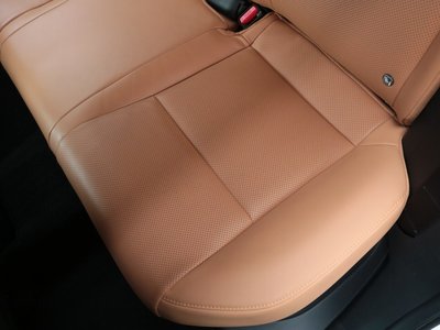 صورة مصغرة 60 لـ 2025 Lexus NX