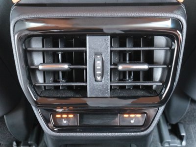 صورة مصغرة 47 لـ 2025 Lexus NX
