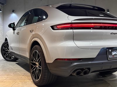 2024 Porsche CAYENNE — миниатюра 19