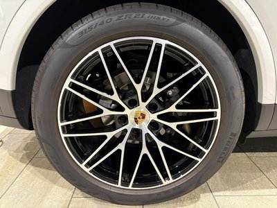 2024 Porsche CAYENNE — миниатюра 48