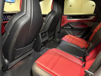 2024 Porsche CAYENNE — миниатюра 28