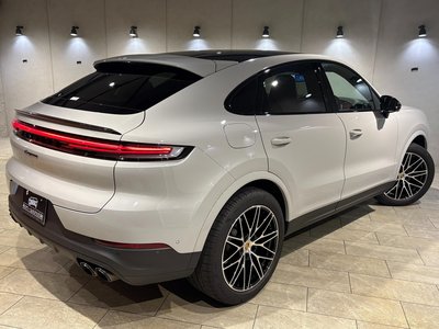 2024 Porsche CAYENNE — миниатюра 16