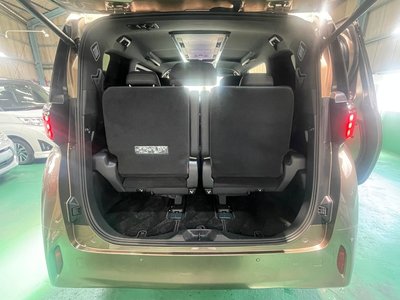 2025 Toyota ALPHARD 缩略图 17