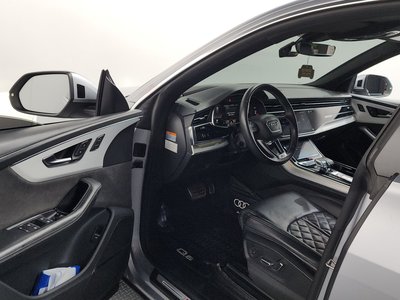 2021 AUDI Q8 thumbnail 13