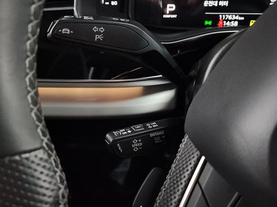 2021 AUDI Q8 thumbnail 18