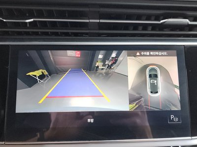 2021 AUDI Q8 thumbnail 21