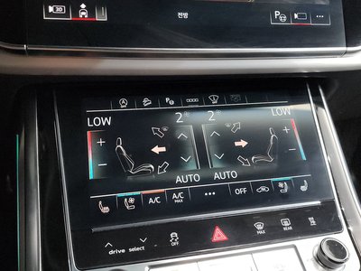 2021 AUDI Q8 thumbnail 33