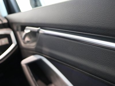 2025 AUDI Q3 — миниатюра 33