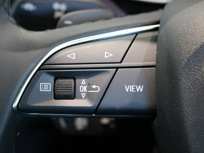 2025 AUDI Q3 — миниатюра 26