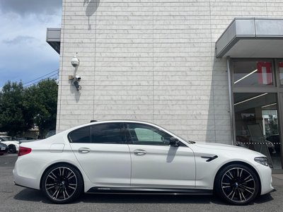 2018 BMW M5 — фото 11