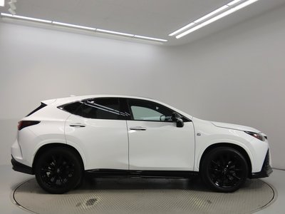 2023 Lexus NX — миниатюра 3